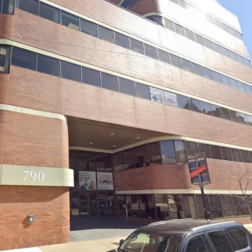 790-N-Milwaukee-St-Milwaukee-WI-53202-1