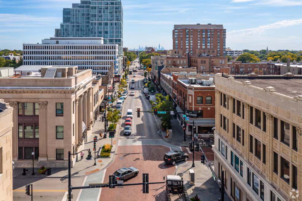 AHA BLS, ACLS, and PALS certification in Downtown, Oak Park, Illinois
