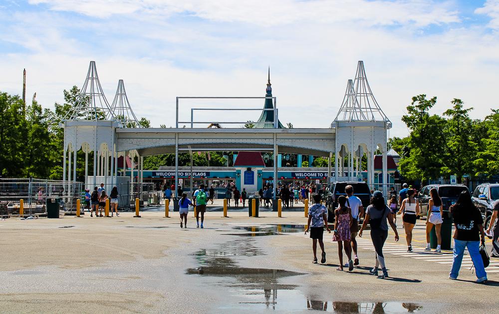 Six Flags Great America in Gurnee, Illinois near Citywide CPR offering official American Heart Association BLS, ACLS, and PALS certification.