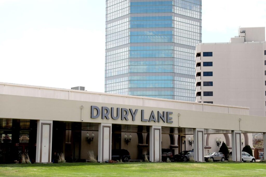 Drury Lane Theatre in Oakbrook Terrace, Illinois near Citywide CPR offering official American Heart Association BLS, ACLS, and PALS certification.