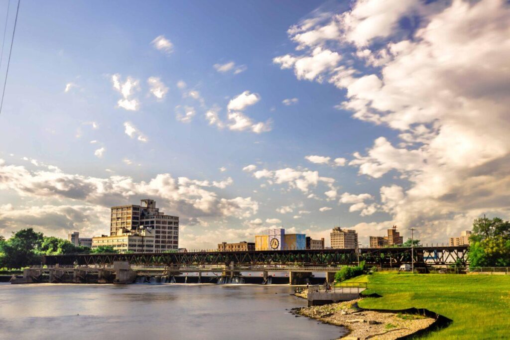 Rock River bridge and downtown Rockford, Illinois near Citywide CPR offering official American Heart Association BLS, ACLS, and PALS certification.